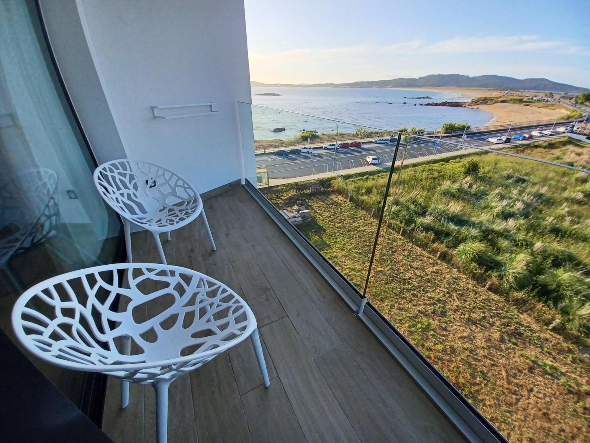 Hotel Delfin Azul Playa de la Lanzada ภายนอก รูปภาพ